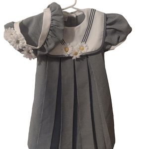 YOUNGLAND® Sunflower Dress with bonnet
